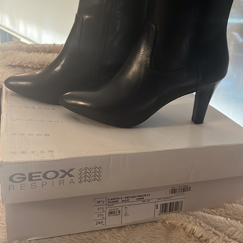 GEOX Respira Black Leather Boots - Picture 4 of 8
